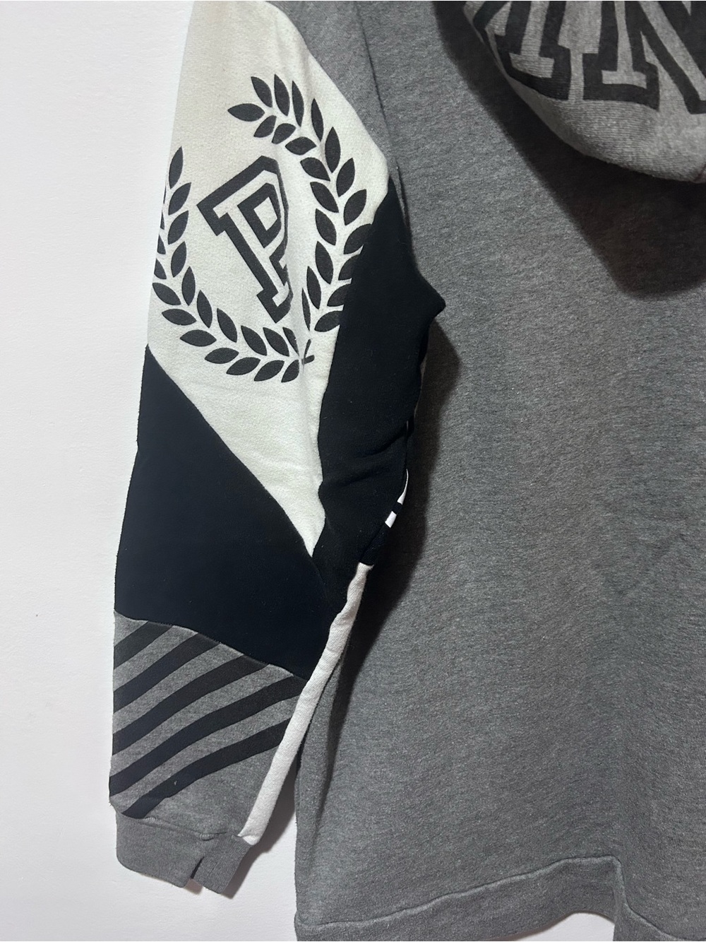 PINK Victoria's Secret Gray Colorblock Pullover Hoodie - Picture 6 of 11
